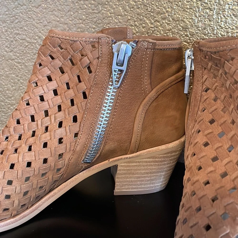 Dolce Vita Tan Woven Ankle Booties - Picture 3 of 8